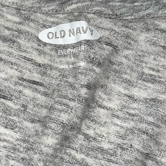 Old Navy Gray Slub V Neck Knit Shirt Sz L - Picture 5 of 5